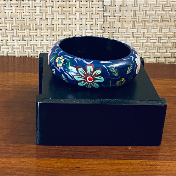🌟15xHP🌟NWOT Hand Painted Floral Cobalt Blue Bangle - Picture 2 of 7